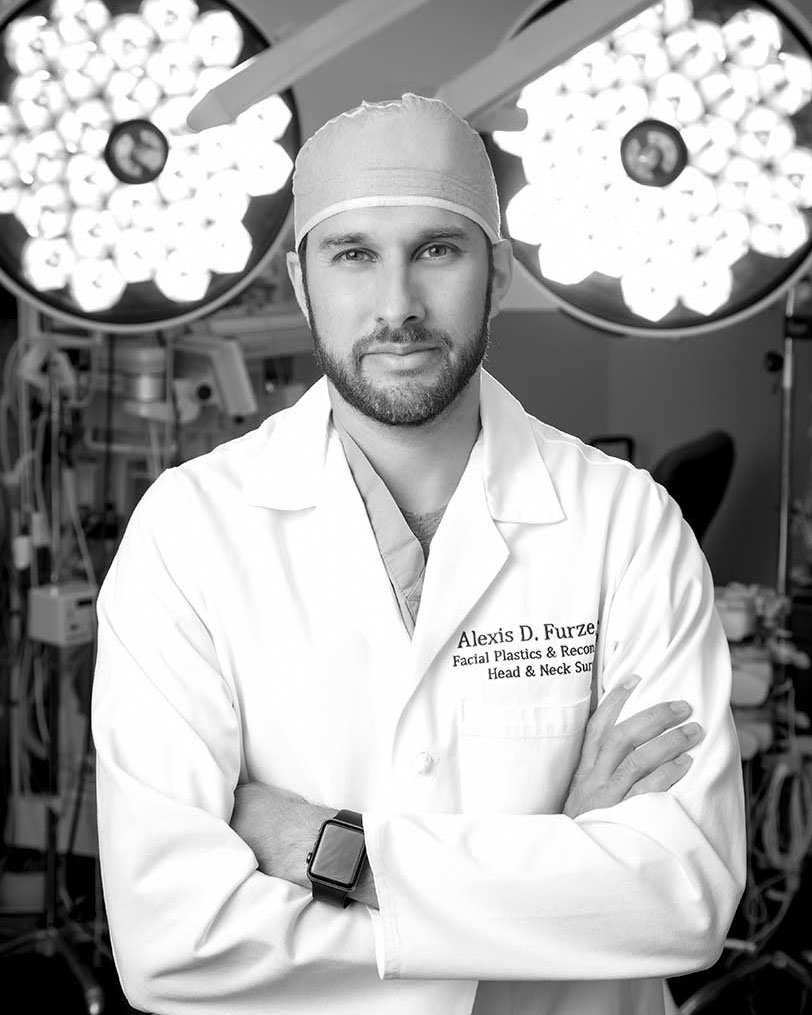 posed photo of Surgeon in operating room Newport Beach 